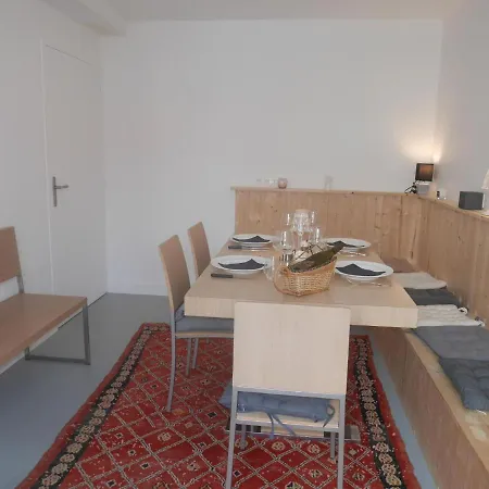 Beachfront Home, Penmarch-st Guenole 別荘
