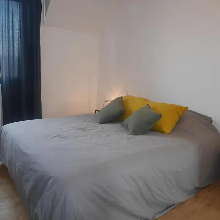 Beachfront Home, Penmarch-st Guenole 別荘 *